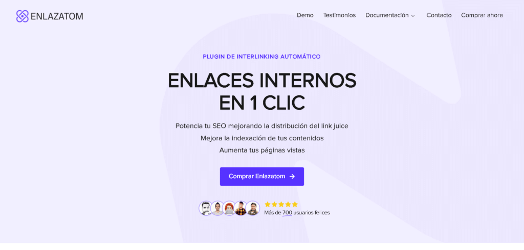 Página de inicio de Enlazatom, un plugin de interlinking automático que mejora el SEO, incrementa la indexación de contenidos y aumenta las páginas vistas. Incluye un botón de compra y testimonios de usuarios satisfechos.